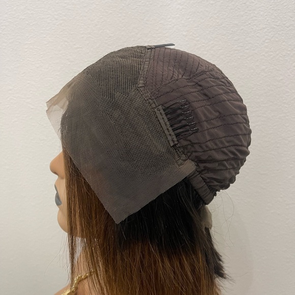 12” Ombré T1B/4 Brown, Bob Cut Lacefront Wig - Picture 11 of 13